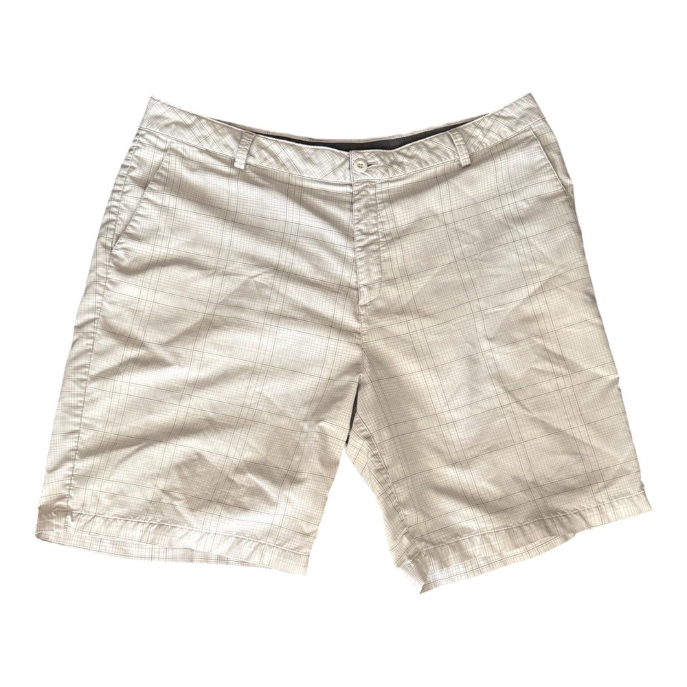 Under Armour Mens Size 40 Golf Shorts Tan Plaid Flat Front Performance Stretch - Picture 1 of 8